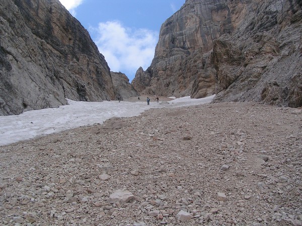 FERRATA GUISEPPE OLIVIERI NA TOFANA DI MEZZO  